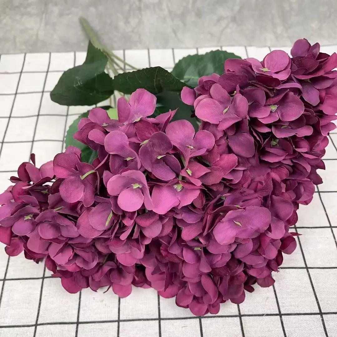 DKB High Quality 5 Heads Lilac Purple Latex Hydrangea Artificial Real Touch Lavender Hydrangea Bouquet for Wedding