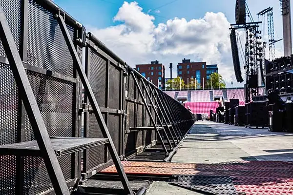 Wholesale Easy-to-Installation Aluminum Mojo Stage Barrier Traffic Control Crowd Barrier Concerts Crowd Management 3D Model