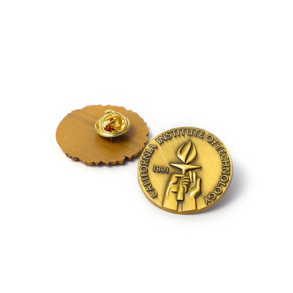 Оптовая продажа значок для школьной формы компании металлические магнитные значки персонала изготовитель