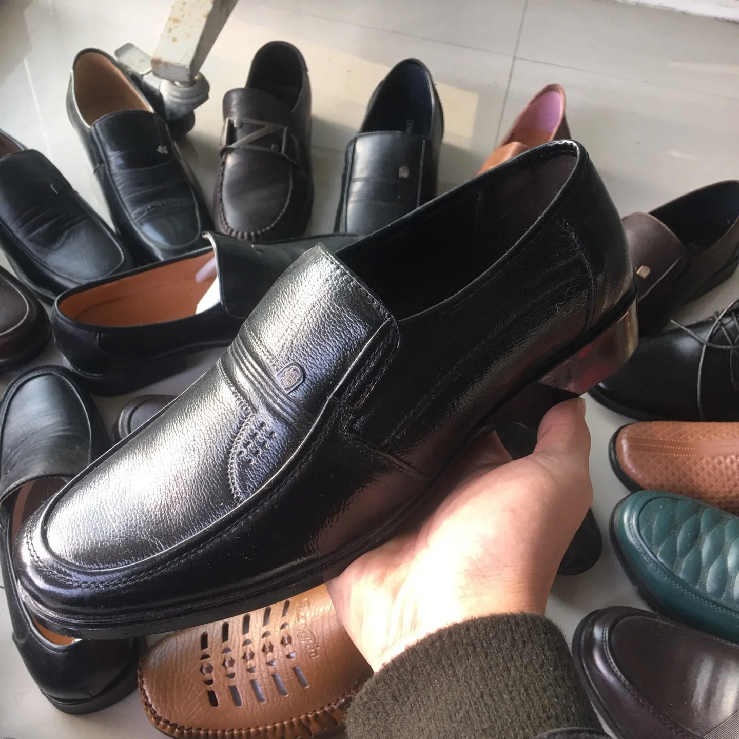 2021 Good Quality Chinese Factory Manufacturer Direct Supply Men Black Casual Leather Boot Shoes