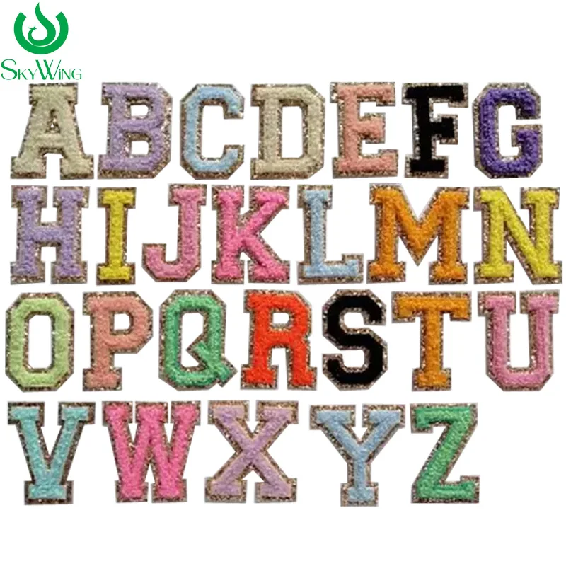 Оптовая продажа Алфавит A-Z золотые Рамы на английском языке синель и вышитой буквой «пользовательские вышитые утюгом нашивки одежду