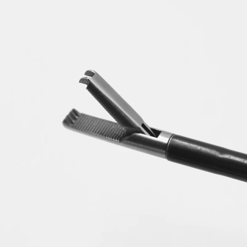 Laparoscopic Hand Instruments - Graspers, Claw, 2x4 teeth / GSS1041.1R