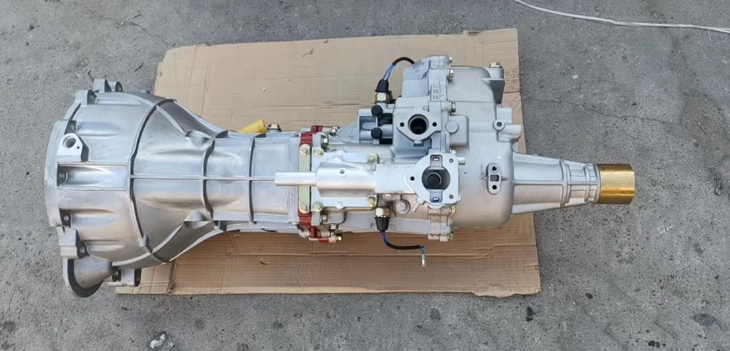Gear box Assembly for Hino,isuzu,suzuki,mitsubishi.Japanese and Chinese truck 4 wheel drive