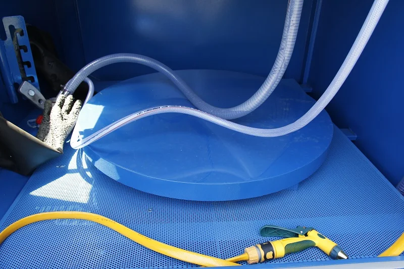 Wet blaster cabinet vapour blasting machine for car and motorcycle parts