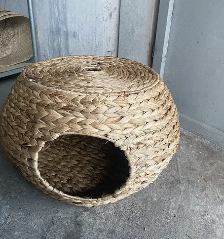 Animal house, animal husband; made of natural rattan; 100% handmade, high quality Vietnamese goods
