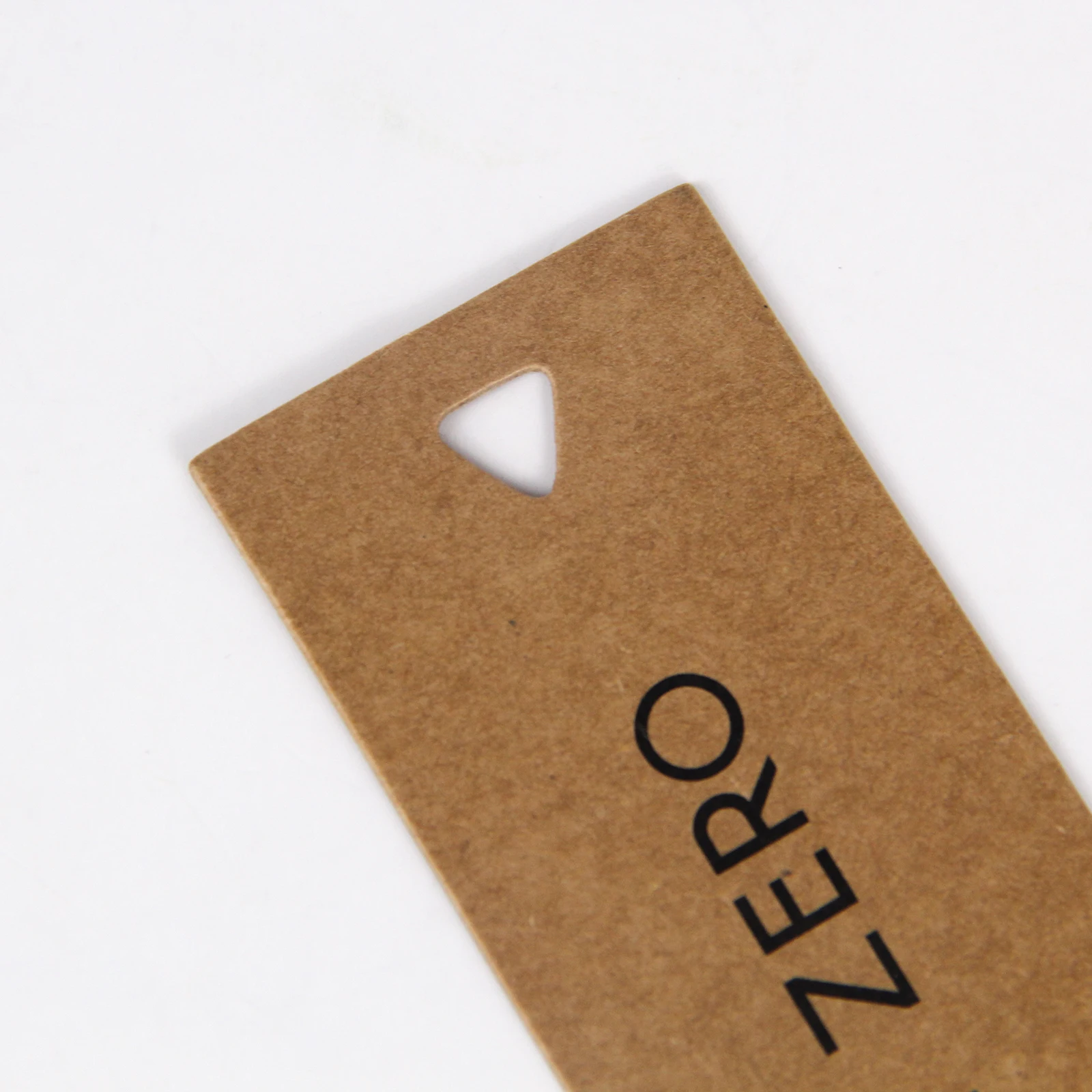 Free design kraft clothing tag custom paper card hang tag for women clothes Jeans T shirts
