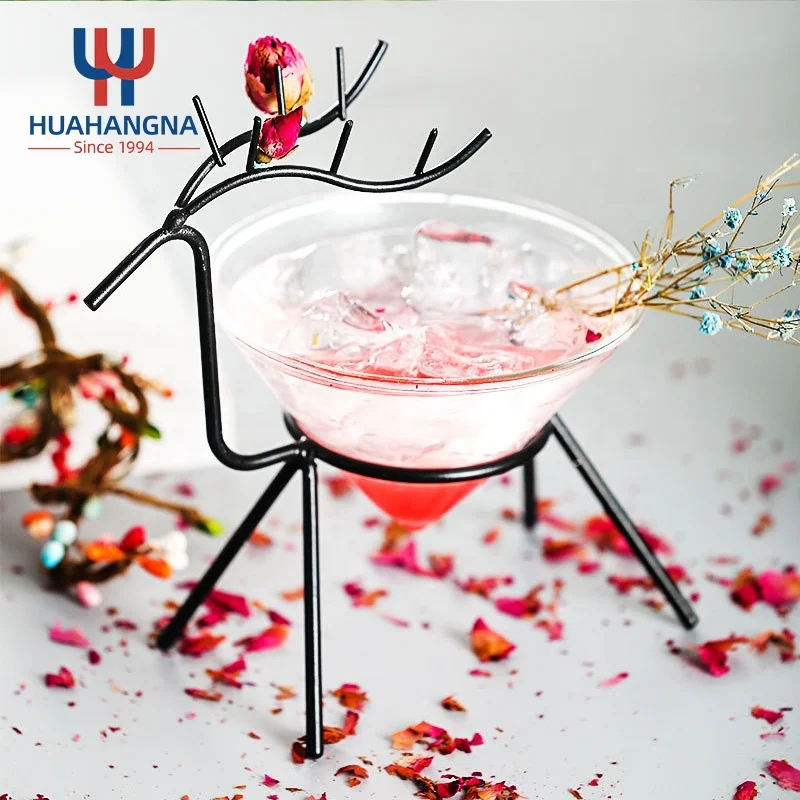 Unique Wholesale 160ml 5oz Martini Glasses Creative Special Deer Shape Crystal Cocktail Glass For Gin Mojito Juice