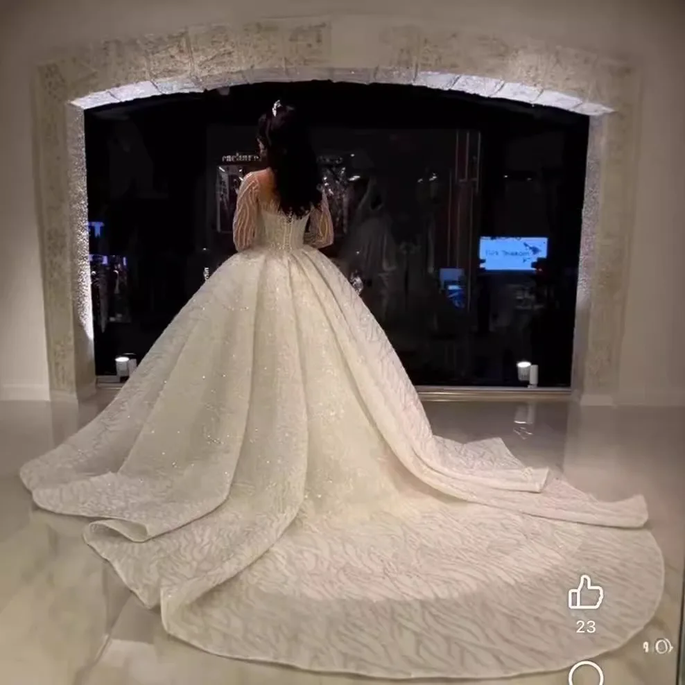 AL1828 2022 Elegant Long Sleeves Round neck Pearls Beaded Lace Wedding Dresses Ball Gown Plus Size High End Arab Wedding Dress