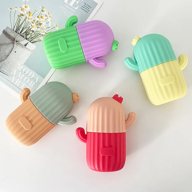 Wholesale Cactus Shape Silicone Ice Roller for Facial Beauty Tools Skin Care Application for Home Use