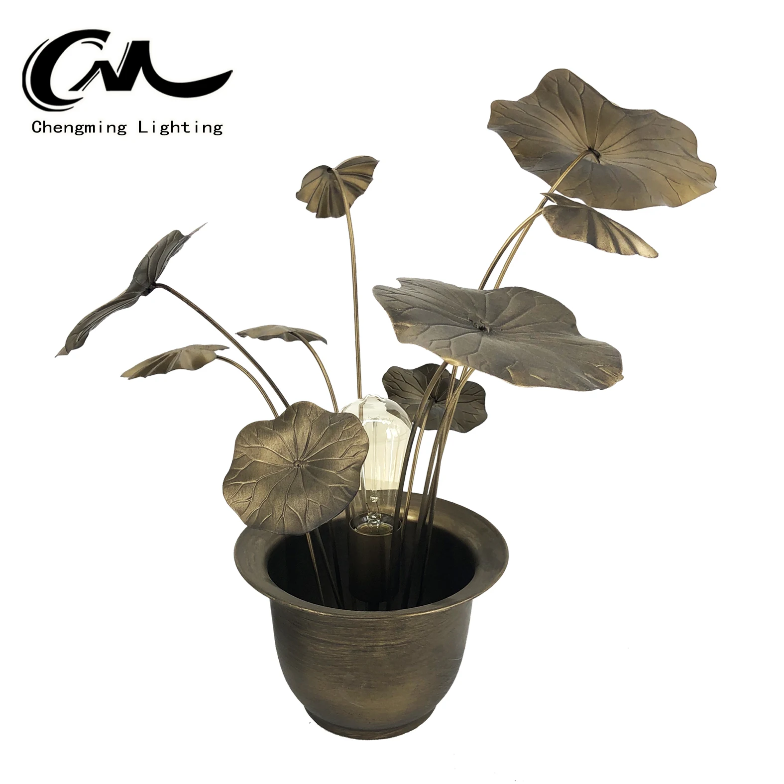  Нордическая Высококачественная железная настольная лампа ручной работы с тропическими листьями для дома отеля OEM ODM