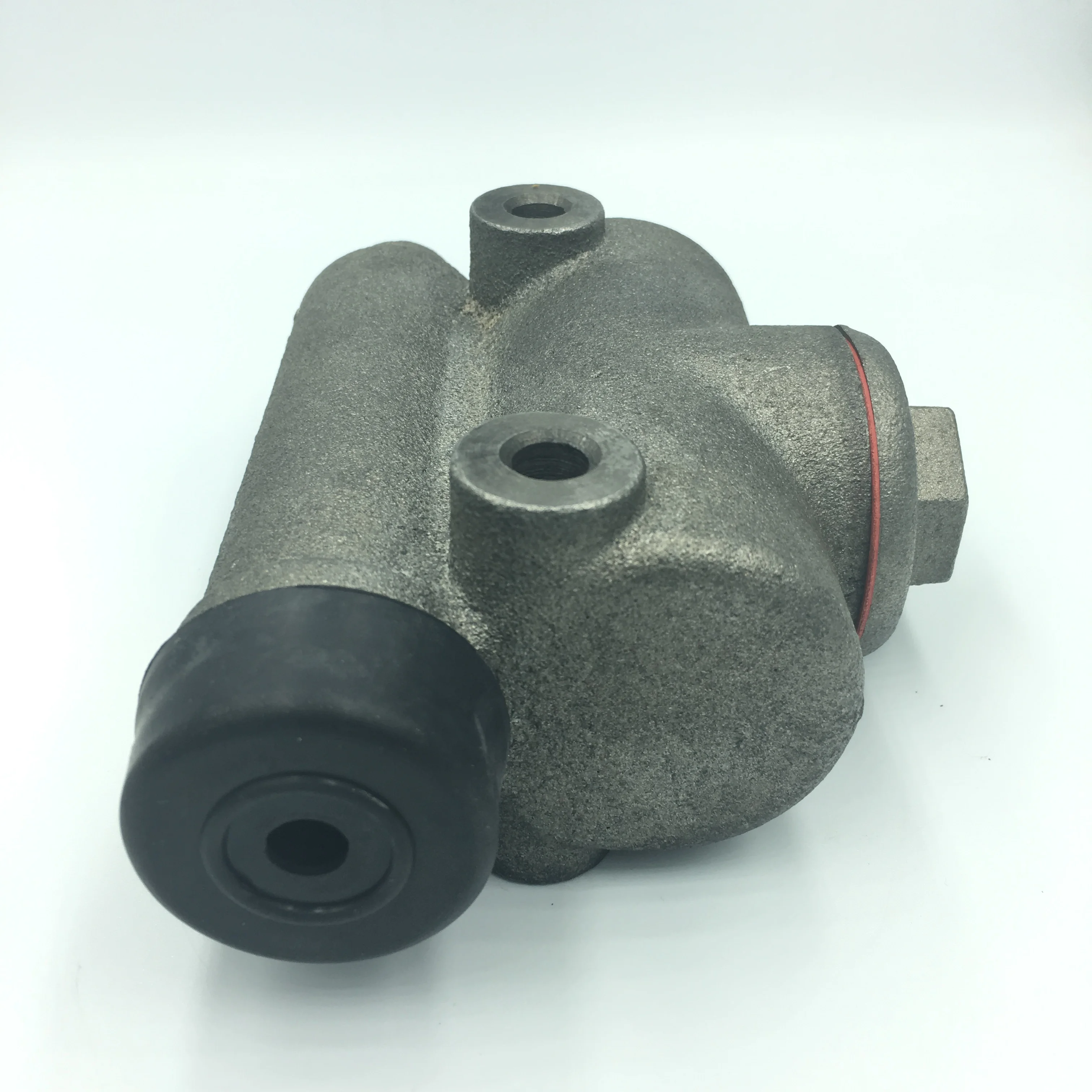 Willis brake master pump and hydraulic brake master cylinder