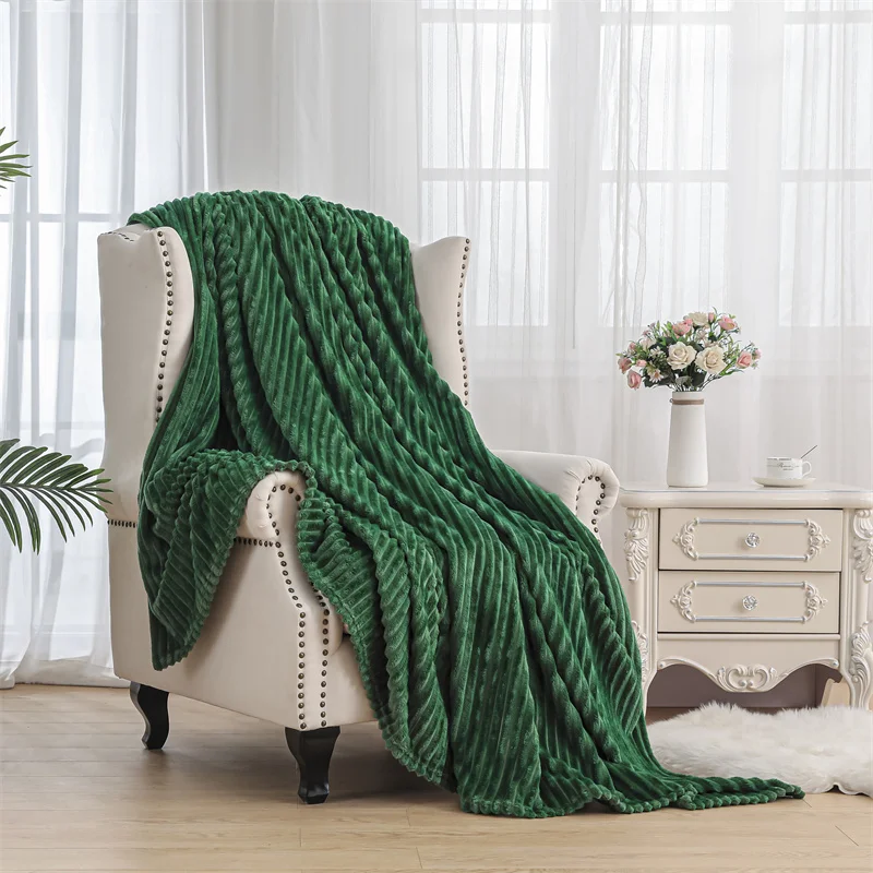 China Factory Wholesale Cheap Plush Microfiber Super Soft Fleece Blanket Solid Plaid Flannel Waffle Polar Fleece Blanket