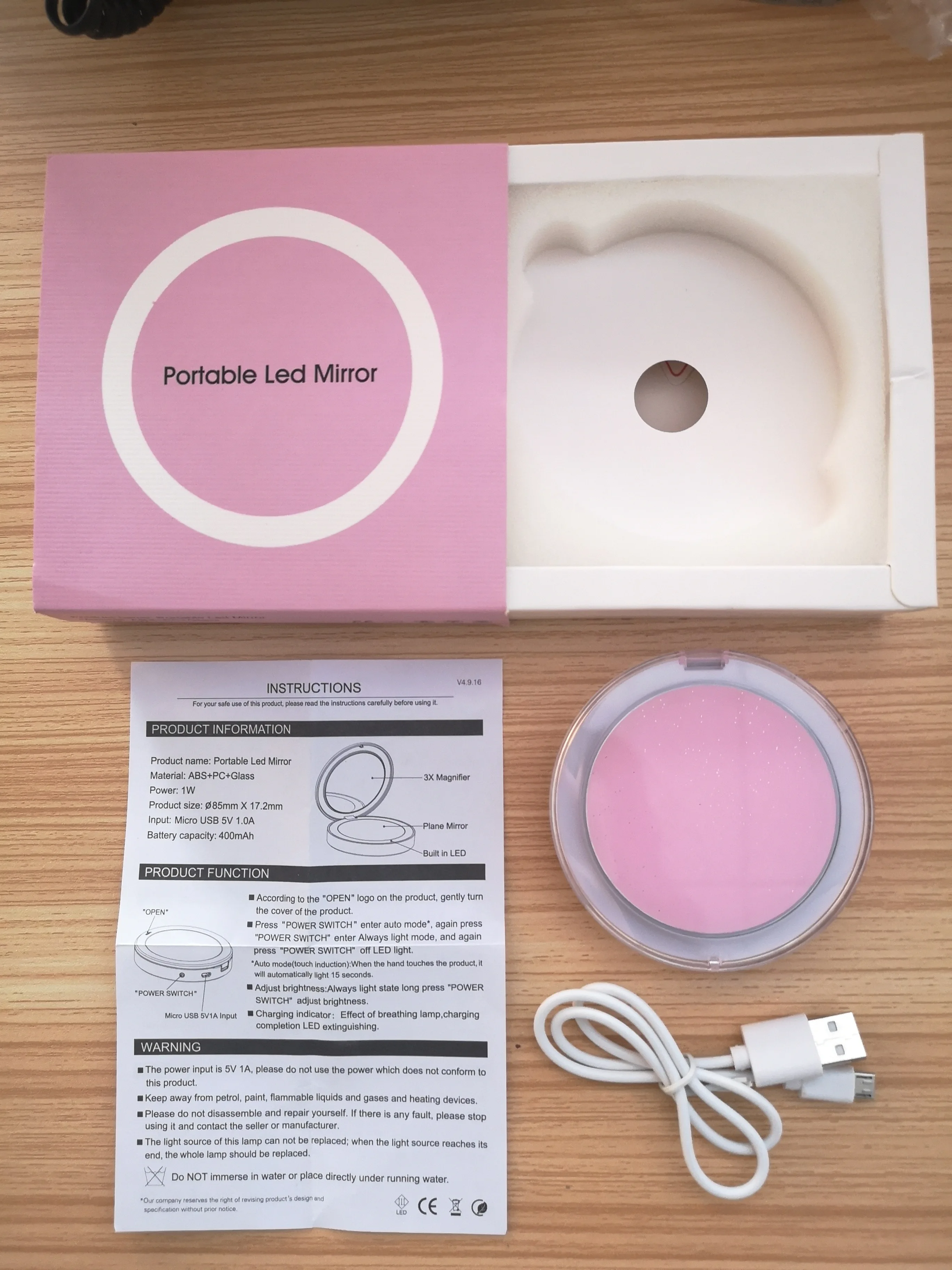 Hot-selling Creative touch sensor LED charging folding portable pocket makeup mirror for girlfriend