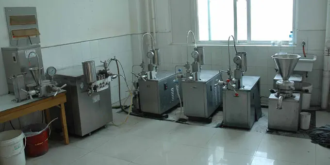 The Dairy Technology Crushing Shear Emulsified Ultra High Pressure Laboratory Homogenizer China High Speed Colloid Mill 600kg/h