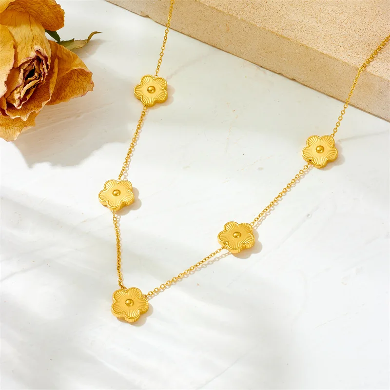 Wholesale 316lL Clovers Flower Shaped Gold Plated Stainless Steel Bracelet Earring Necklace Jewelry Set For Women
