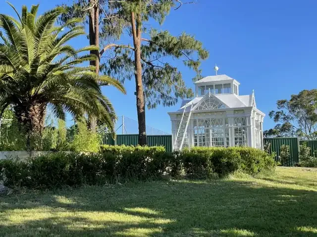 Luxury Outdoor Garden Large Size Wrought Iron Gazebo With Glass For Wedding Venues