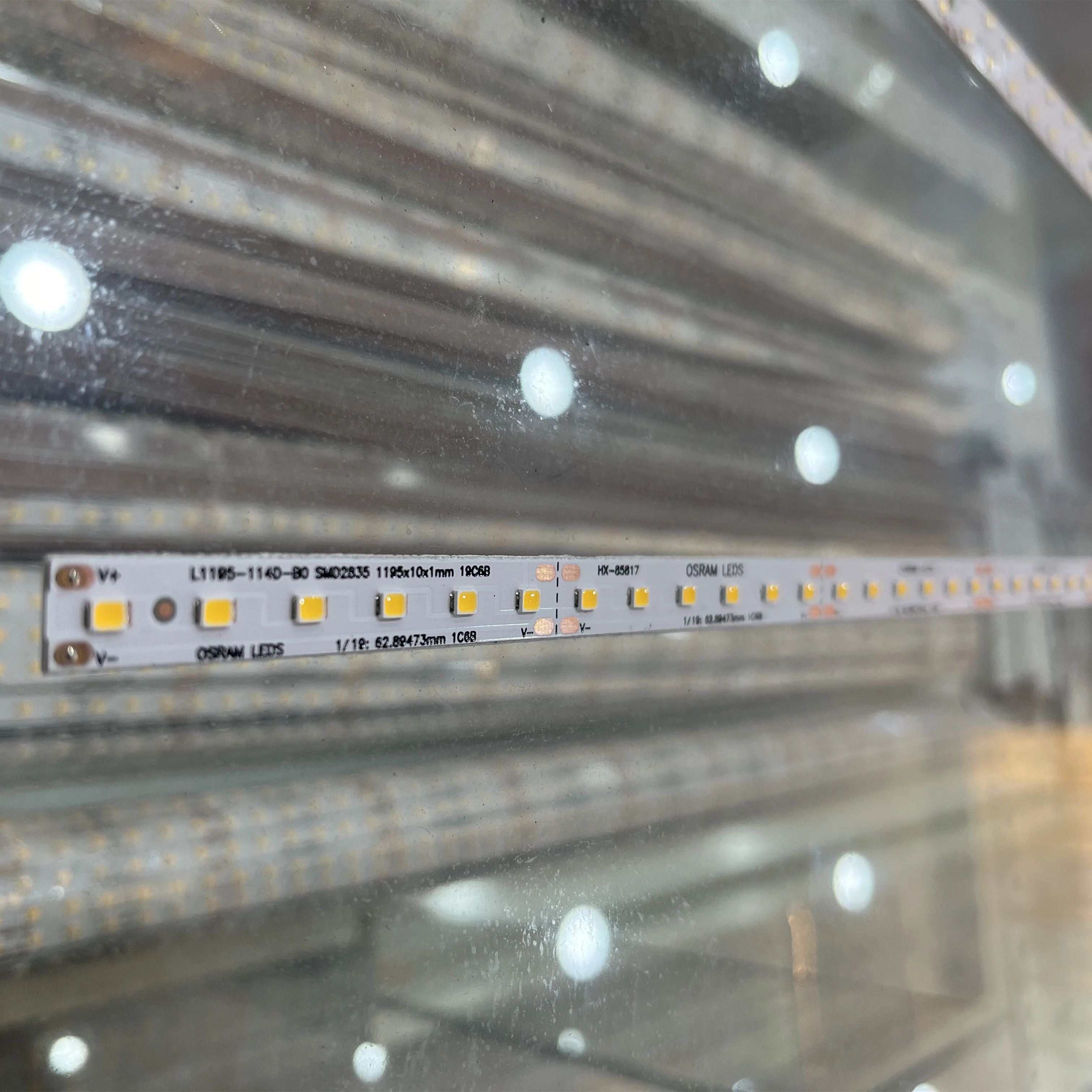 48 В постоянный ток 700mA192 бусина OSRAM 2835 высокая яркость светодиодная алюминиевая подложка жесткая световая лента