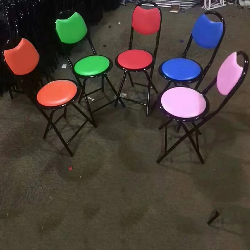 Складной пластиковый стул для мебели