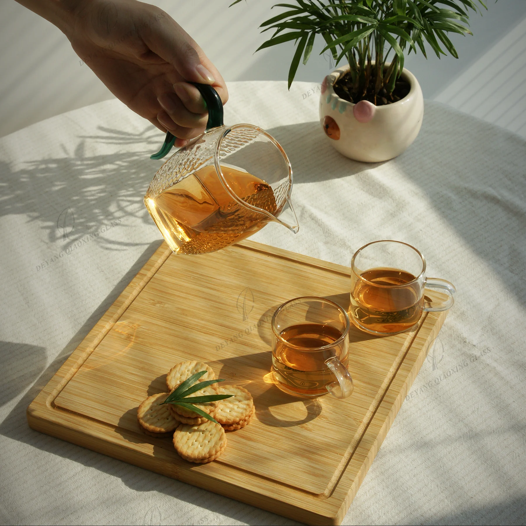 Clear Transparent Hand Blown Bulk Drinking Sets Juice Bubble Glass Cappuccino Milkshake Cup Borosilicate Glass with Color Handle