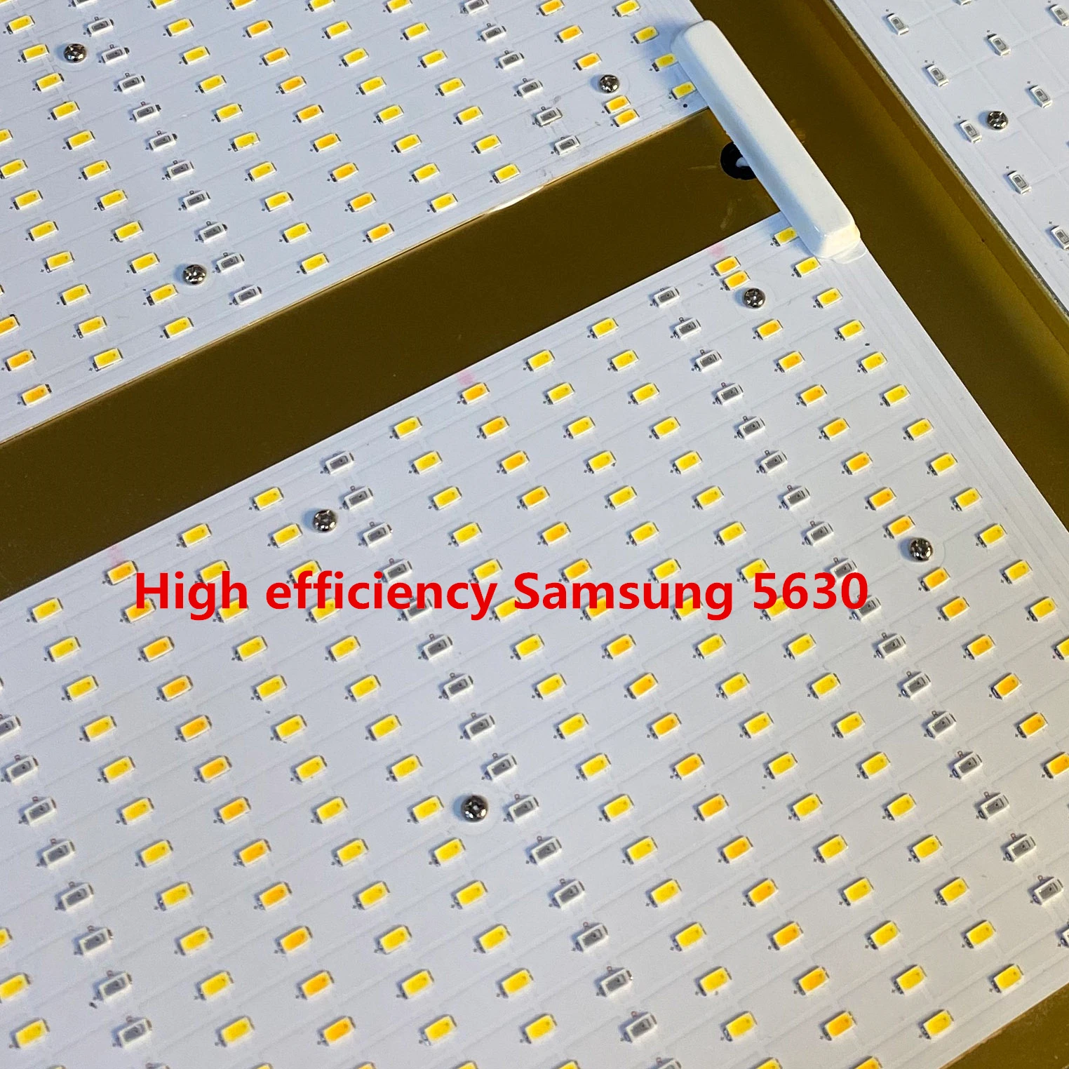 480 Вт Высокая эффективность Вертикальная светодиодная сельскохозяйственная лампа с регулируемой яркостью Многоканальная система УФ блок с пультом дистанционного управления для растений рассады цветение