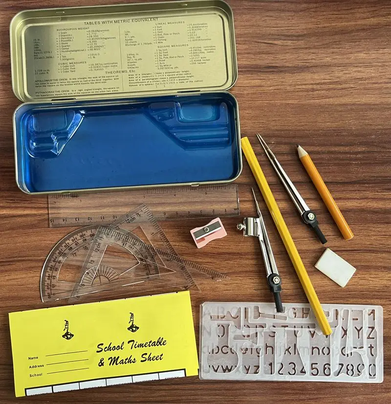 CHXN  Stationery Box Mathematics Set Tin Metal Plastic Compass Ruler Iron Box for Examination