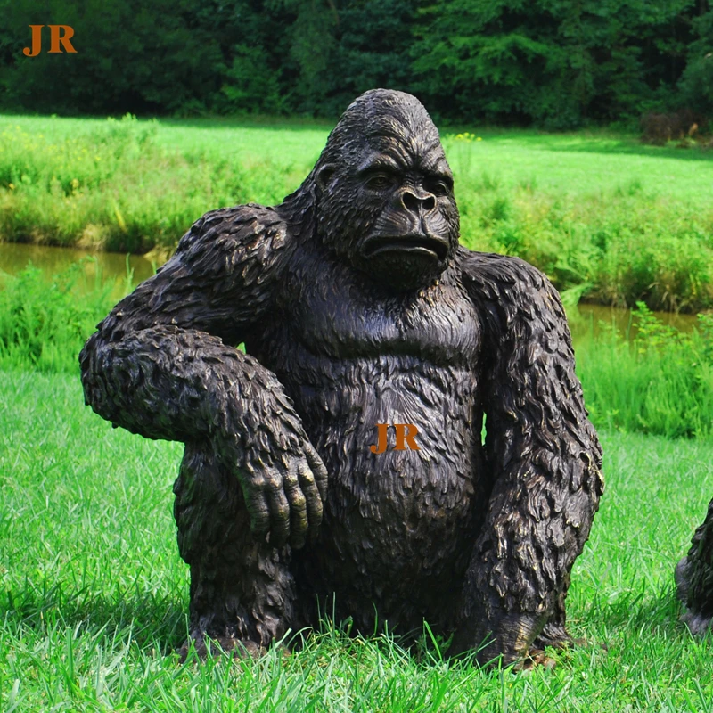 Large Size King Kong Decorative Bronze Gorilla Statue Animal Sculpture