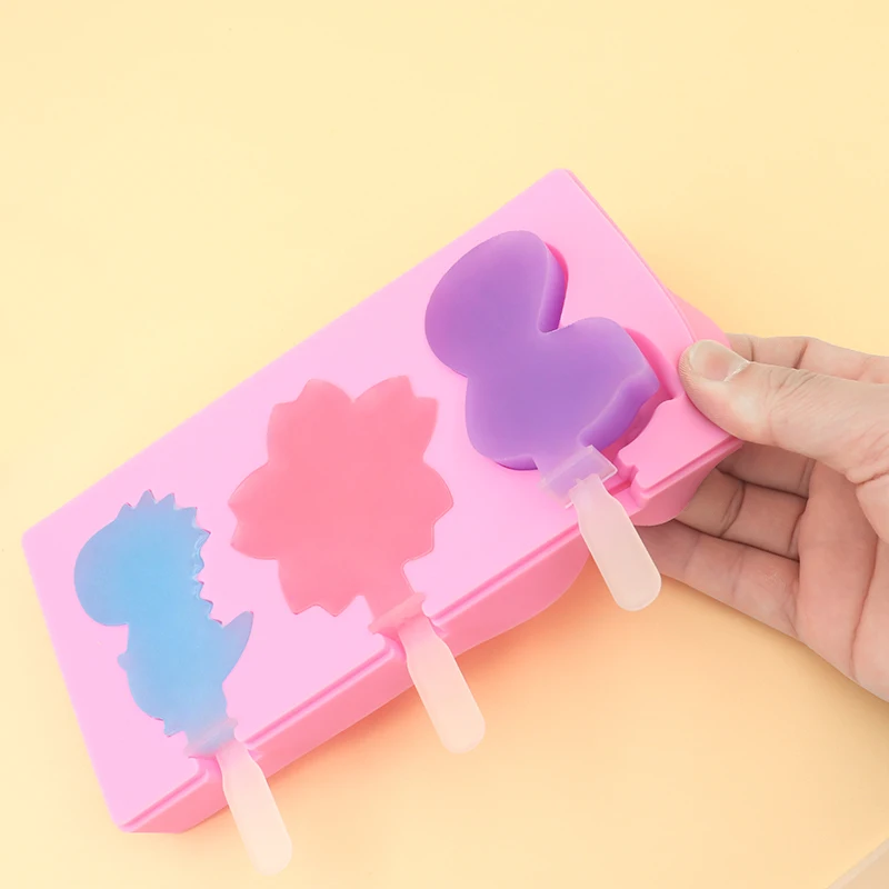 Food-Grade DIY Triceratops Tyrannosaurus Rex silicone ice cream mold 3D creative stereoscopic cartoon dinosaur pattern children