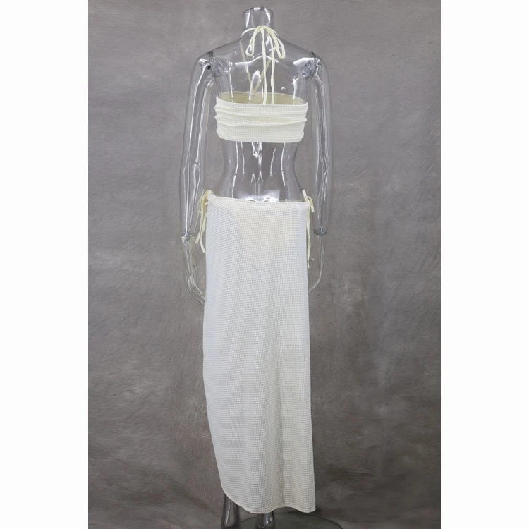 New 2024 sexy hot girl beige color sleeveless 3D flower Bikini halter knit high waist 3 piece swimsuit