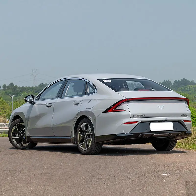 SAIC ev car autos 2024 Wuling Starlight Smart auto 410km 510km Range Pure Electric Car New wuling xingguang auto ev suv cars