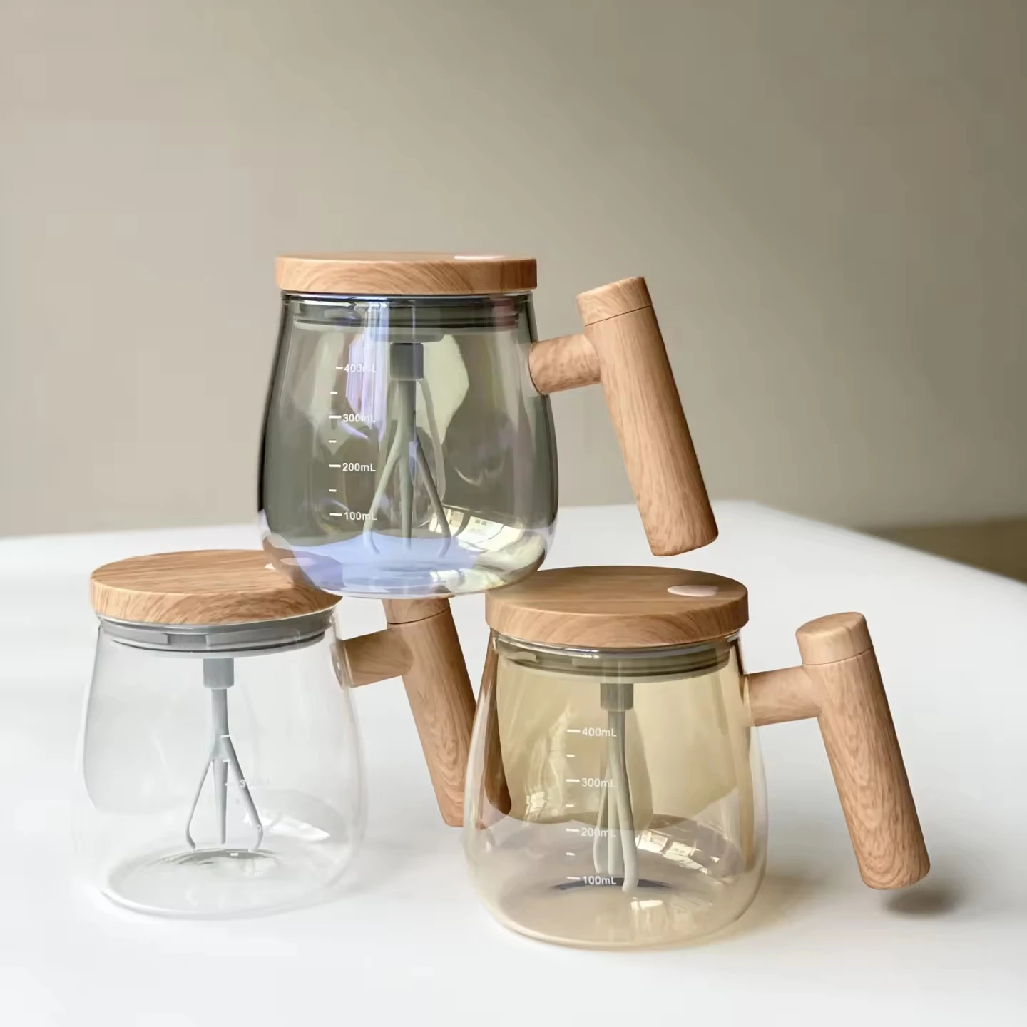 Hot Sale High Boronsilicon Portable Electric Automatic Travel Glass Mug 400ml Mixing Self Stirring Coffee Mug