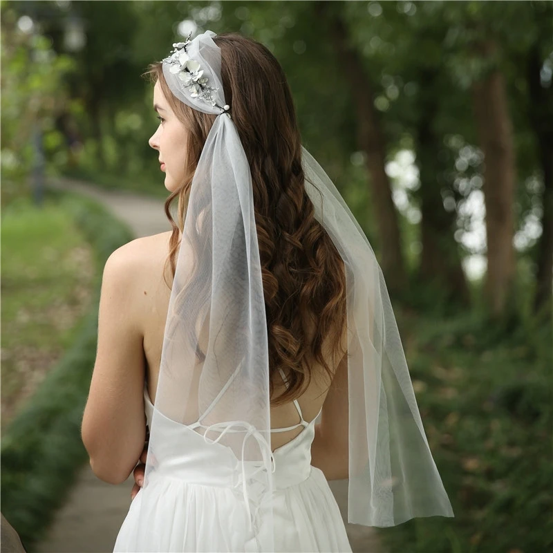 
2020 Fashion Flower Beading Lace Ivory Bridal wedding veils 