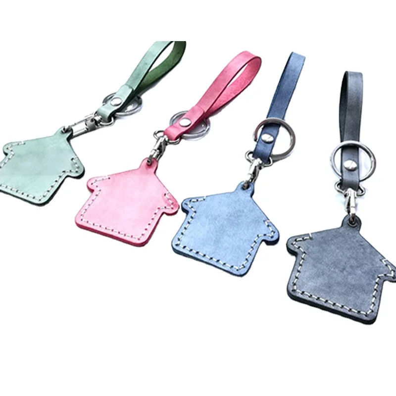 Wholesale Fashion House Shaped Wood Keyring Housewarming Gift Home Car Interior Keychain For Decoration Gifts