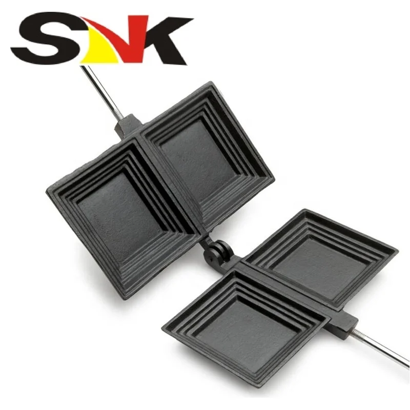 Oblong Cast Iron Bakeware WIth Stainless Steel And Wooden Handle