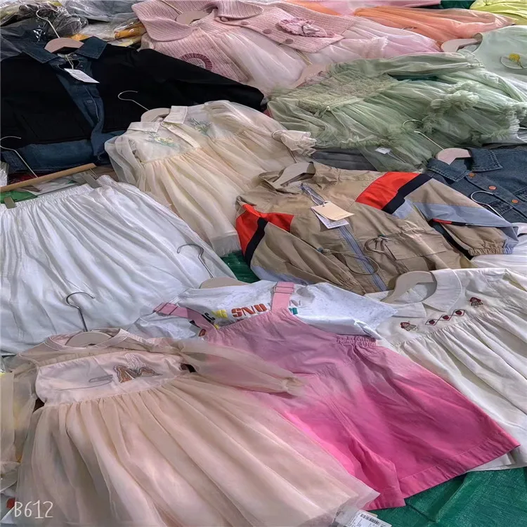 Wholesale children clothing summer gir clothing tshirt vest top pants dress baby clothes for mixed