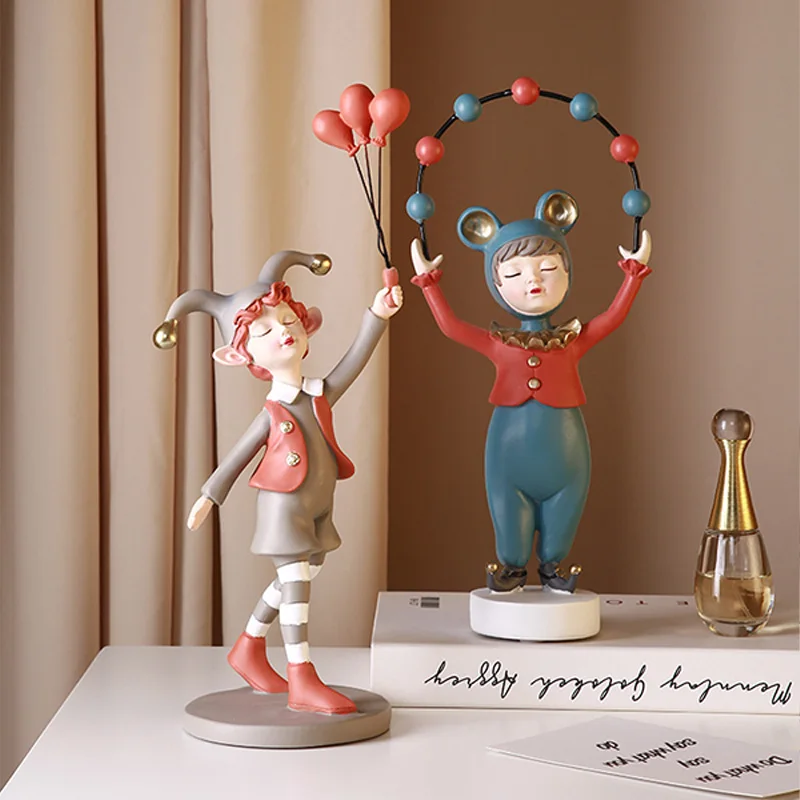 Home Decor Resin Crafts Nordic Style Simple Art Circus Acrobatic Clown Shape Office Home Accessories Gift Set Decoration supplie
