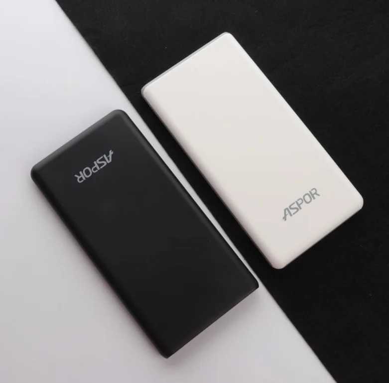 Customizable logo 5000 mAh power bank high capacity with micro usb cable