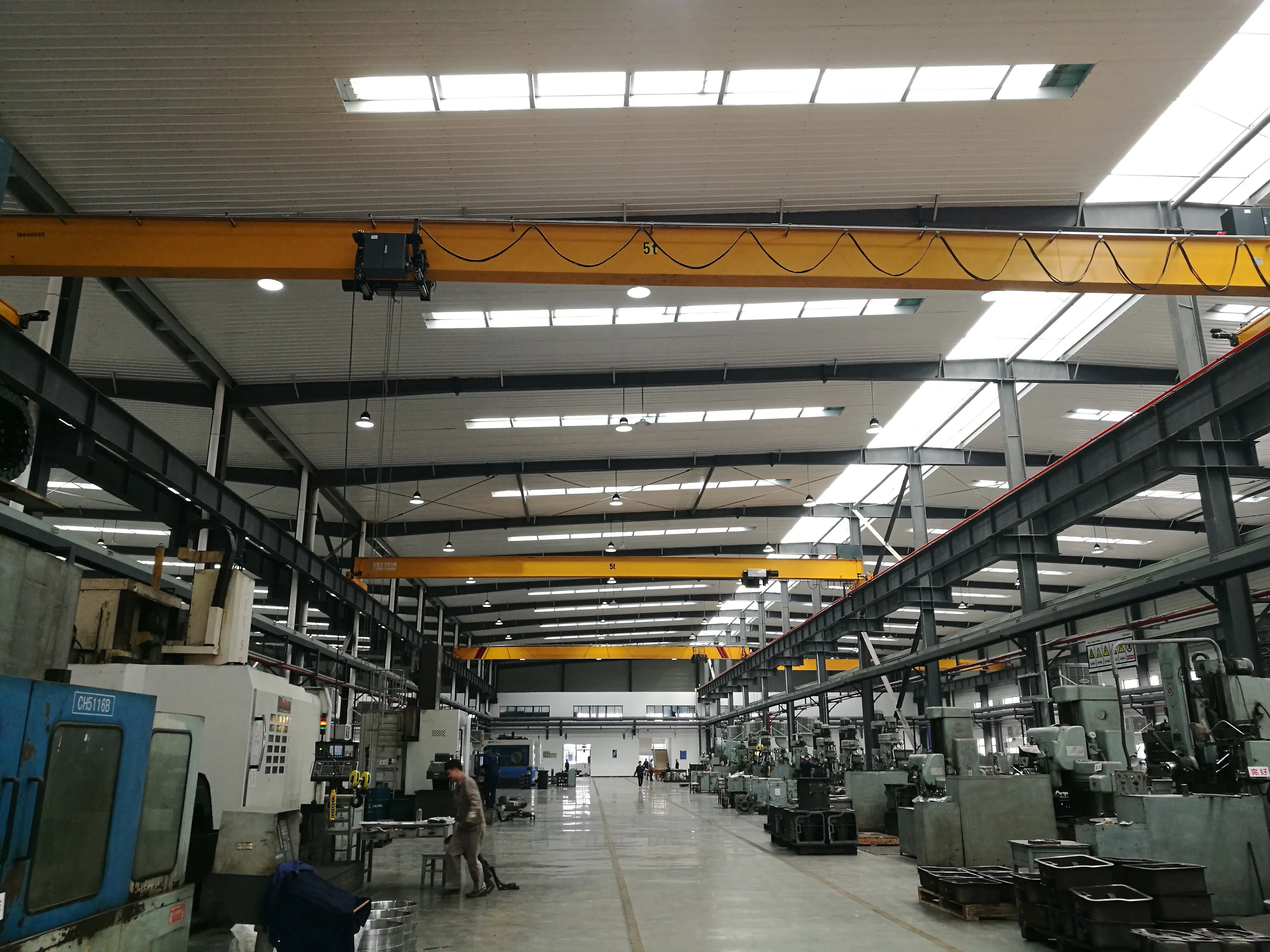 Protection class IP54 15 tons Single girder electronic crane lifting equipment bridge crane in steel plant