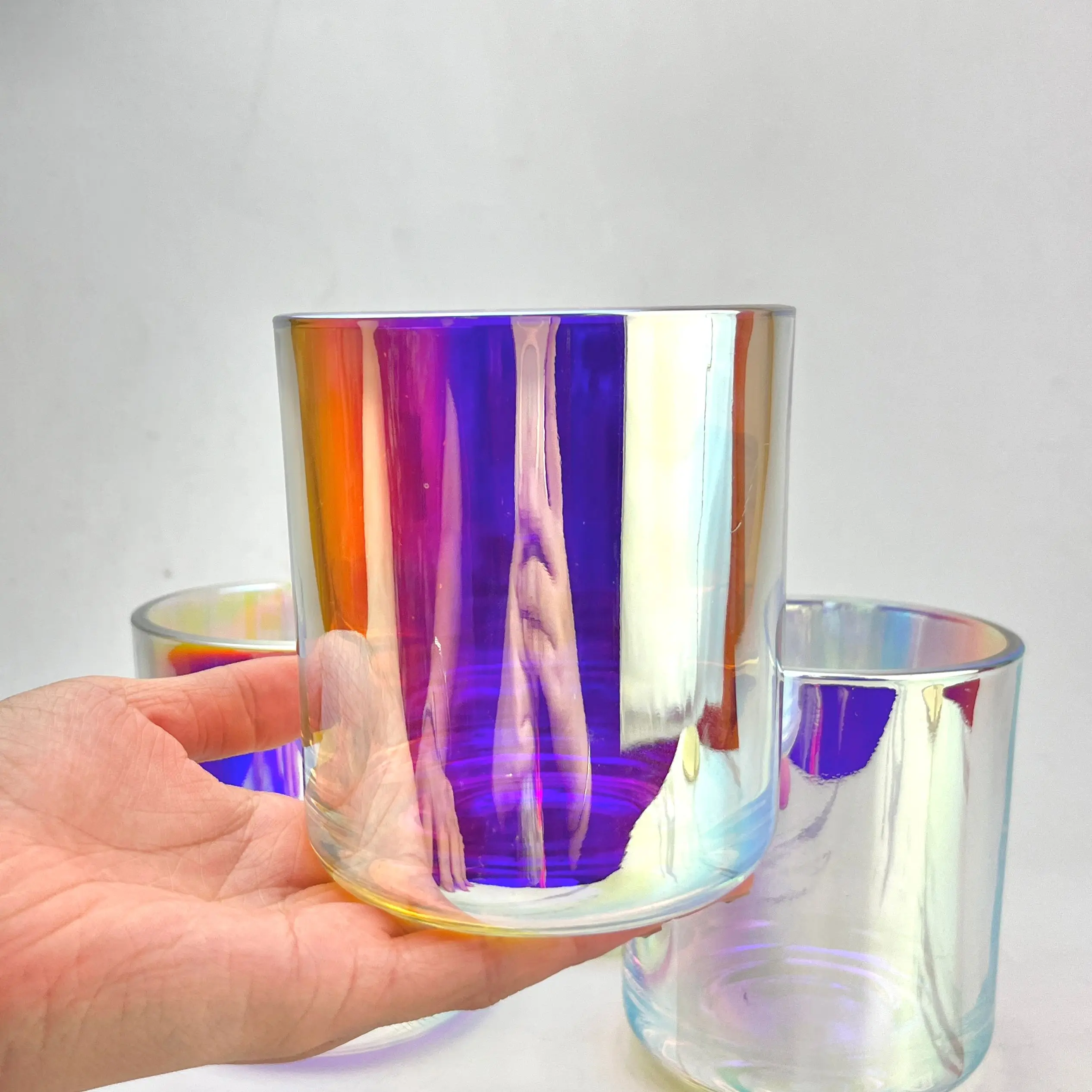 Wholesale Unique Electroplating Round Bottom New Luxury Cylinder Empty Christmas Glass Candle Jars With Lids For Candles