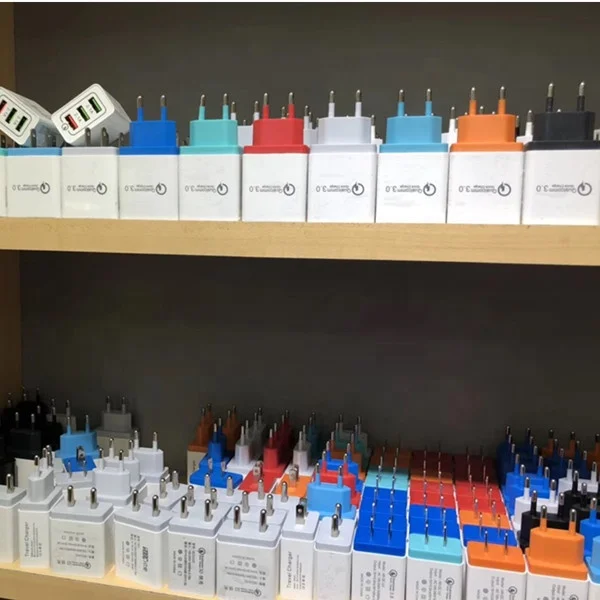 Wholesale EU US 3 Ports Colorful USB Chargers Fast Charging QC 3.0 Travel USB Wall Charger