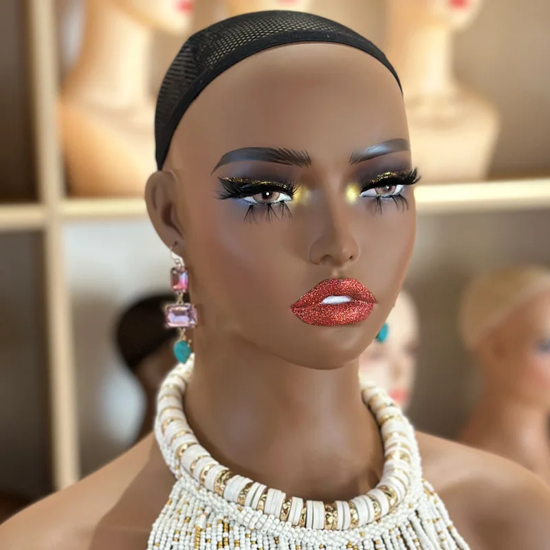 Hot Sale PVC Mannequin Head For Jewelry Wig Display Makeup Face Realistic Female Mannequin Head With Shoulders