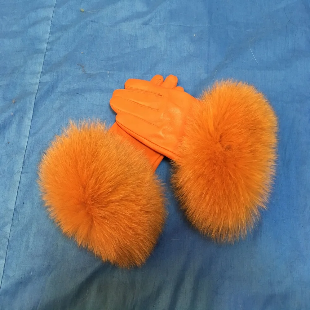2019 Winter Women Sheep Skin Leather Gloves Fashion Design Real Fox Fur Gloves