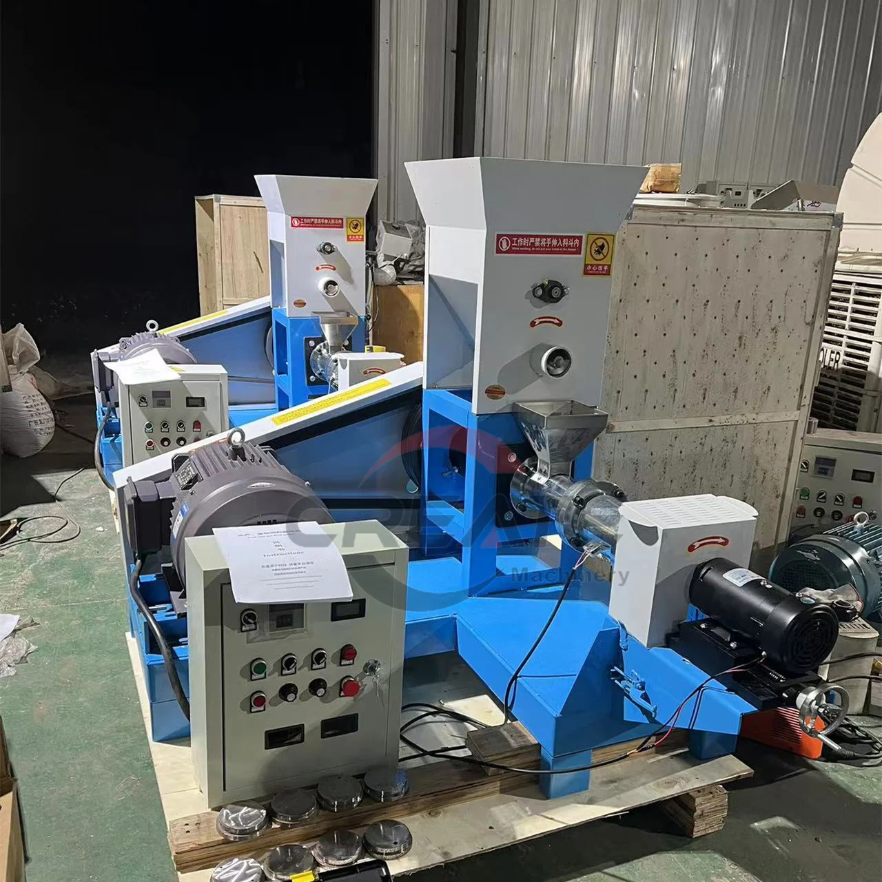 Diesel drive Extruder Floating Fish Feed Pellet Aqua Feed Extruder Pet Cat Dog Floating Fish Feed Pellet Price