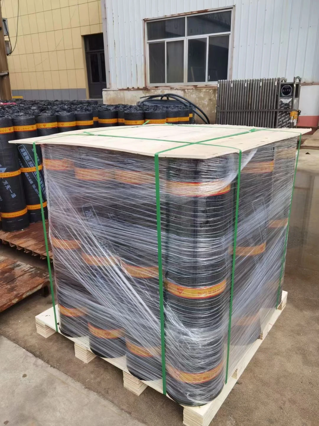 roof waterproof membrane sample polyester base Torch-on 3mm SBS modified bituminous waterproof membrane with PE