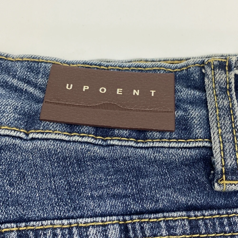 Personalized Leather Patch embossed Printed Custom Logo laser Engraved Leather Patch for Hats