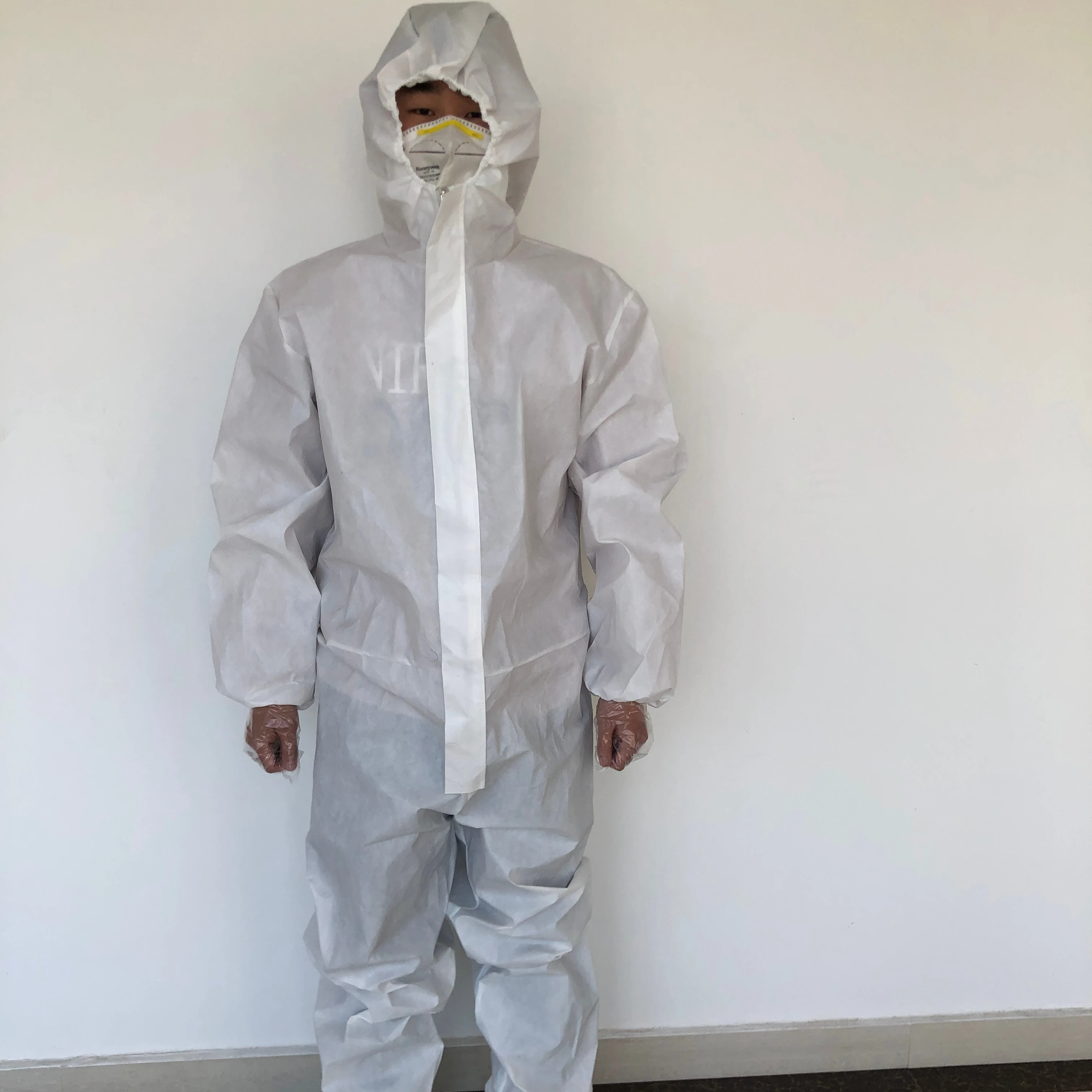 
Ihigh Quality and Practical Solation Gown Disposable Disposable Gowns Fda Disposable Class I 1 YEAR Online Technical Support 