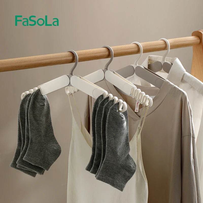 FaSoLa Plastic Travel Hanger Portable Folding Clothes Hangers Travel Accessories Foldable Clothes Drying Rack for Travel