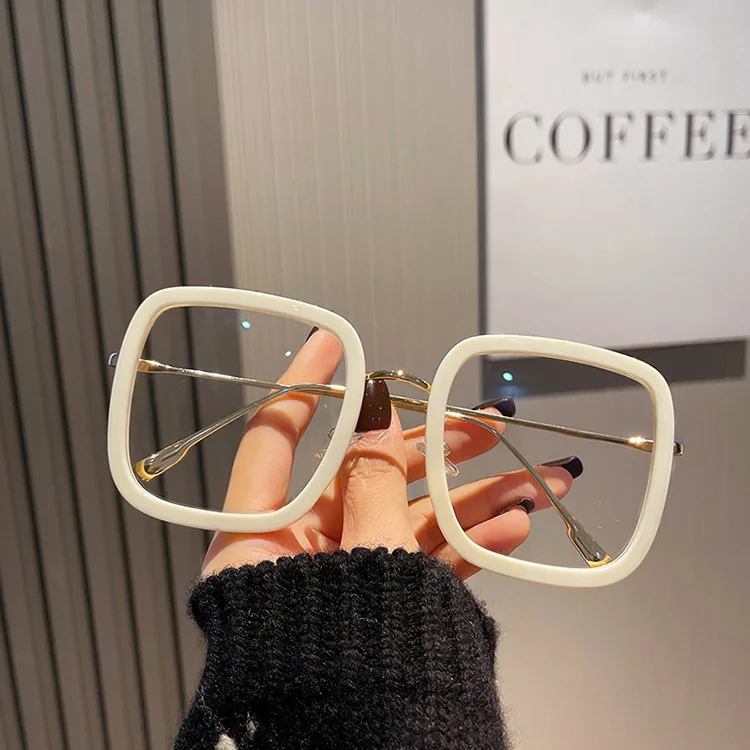 2023 Fashion Oversized Square Eyewear Retro Women Anti-Blue Light Blocking Metal Frame Glasses Optical Computer Eyeglasses