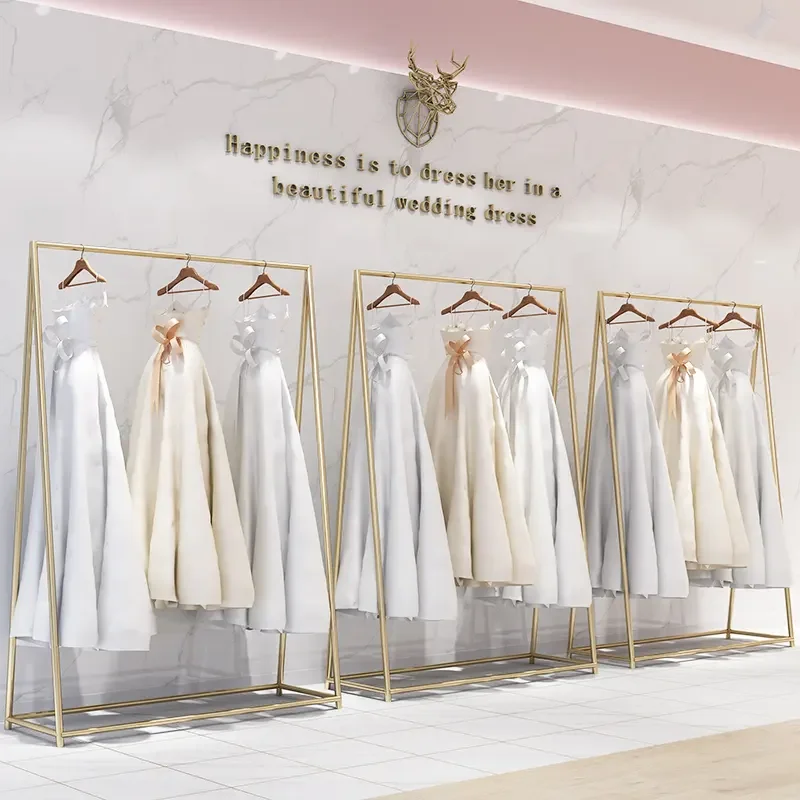 Распродажа модное свадебное платье магазин демонстрация мебели стойка для магазина одежды