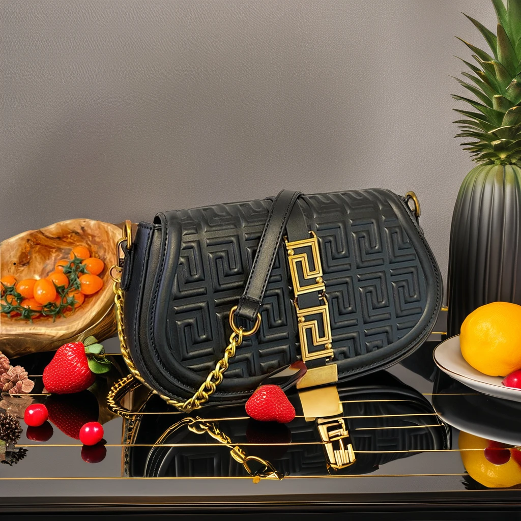 2024 лидер продаж летняя новая Высококачественная сумка через плечо с металлической цепочкой в виде бриллиантов