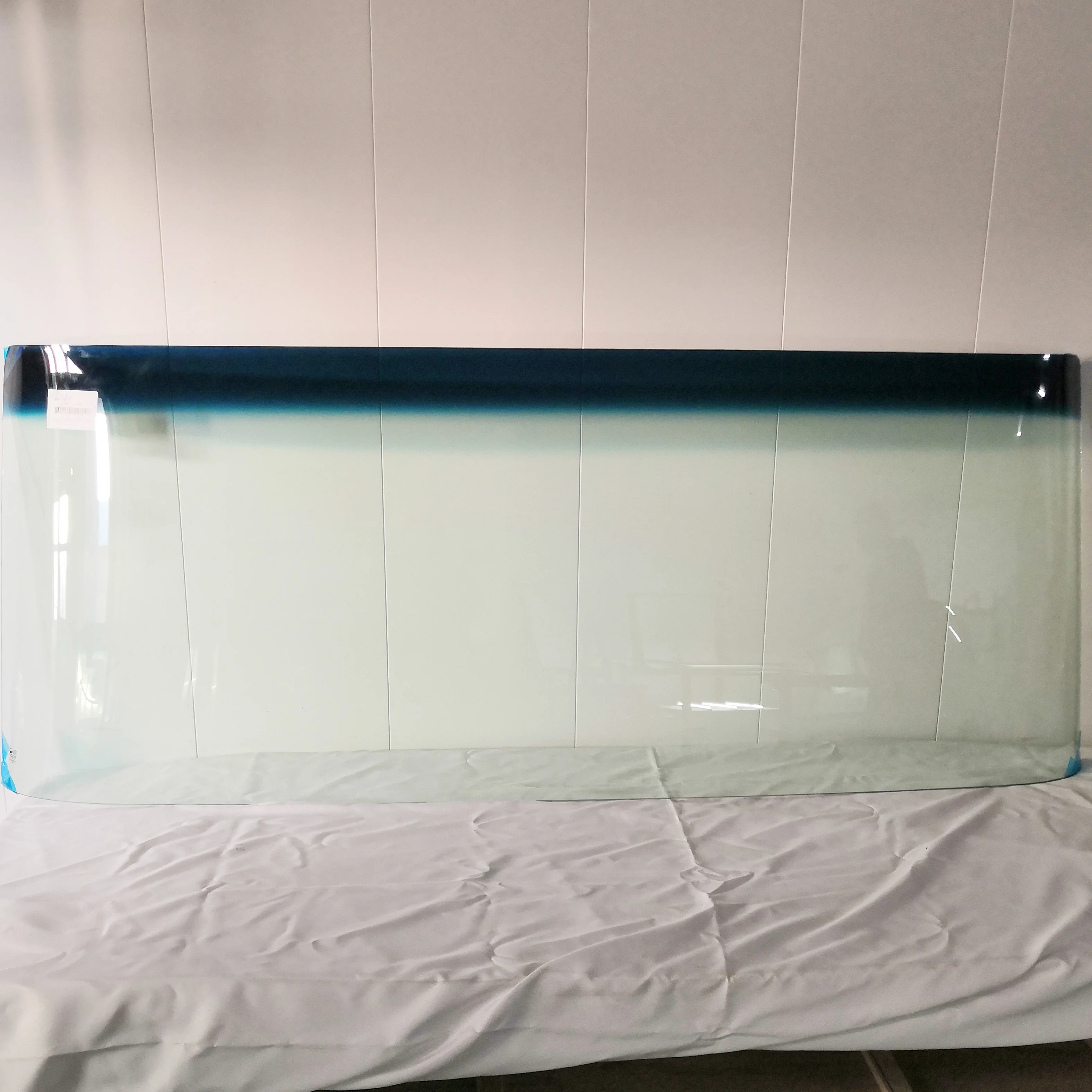 truck front windscreen laminated glass